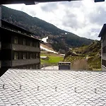 Cosy Apartment With Mountain View In El Tarter 45 M² Terrace