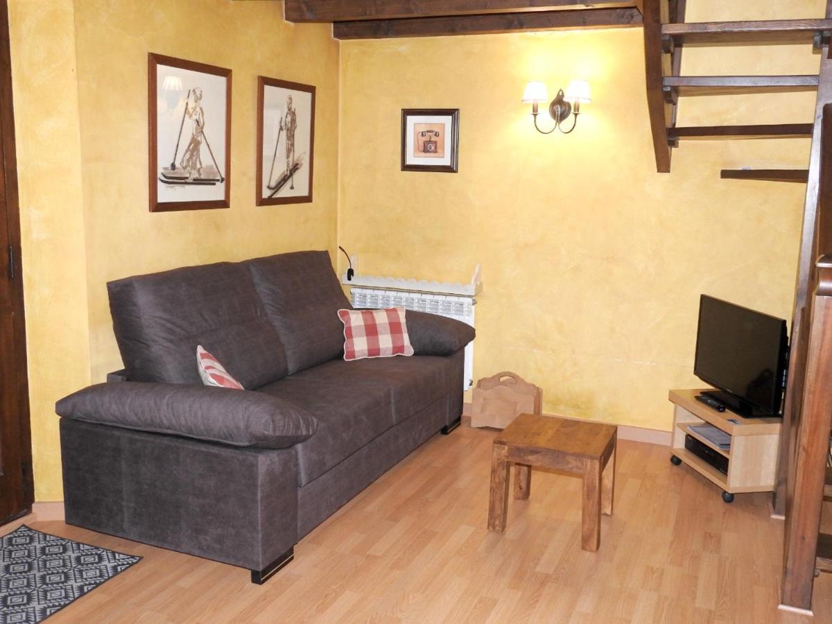 Cosy With Mountain View In 45 M² Terrace *